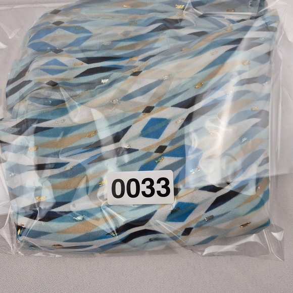 White House Black Market Off The Shoulder Bell Sleeve Blue Print Blouse Top S - Picture 11 of 11